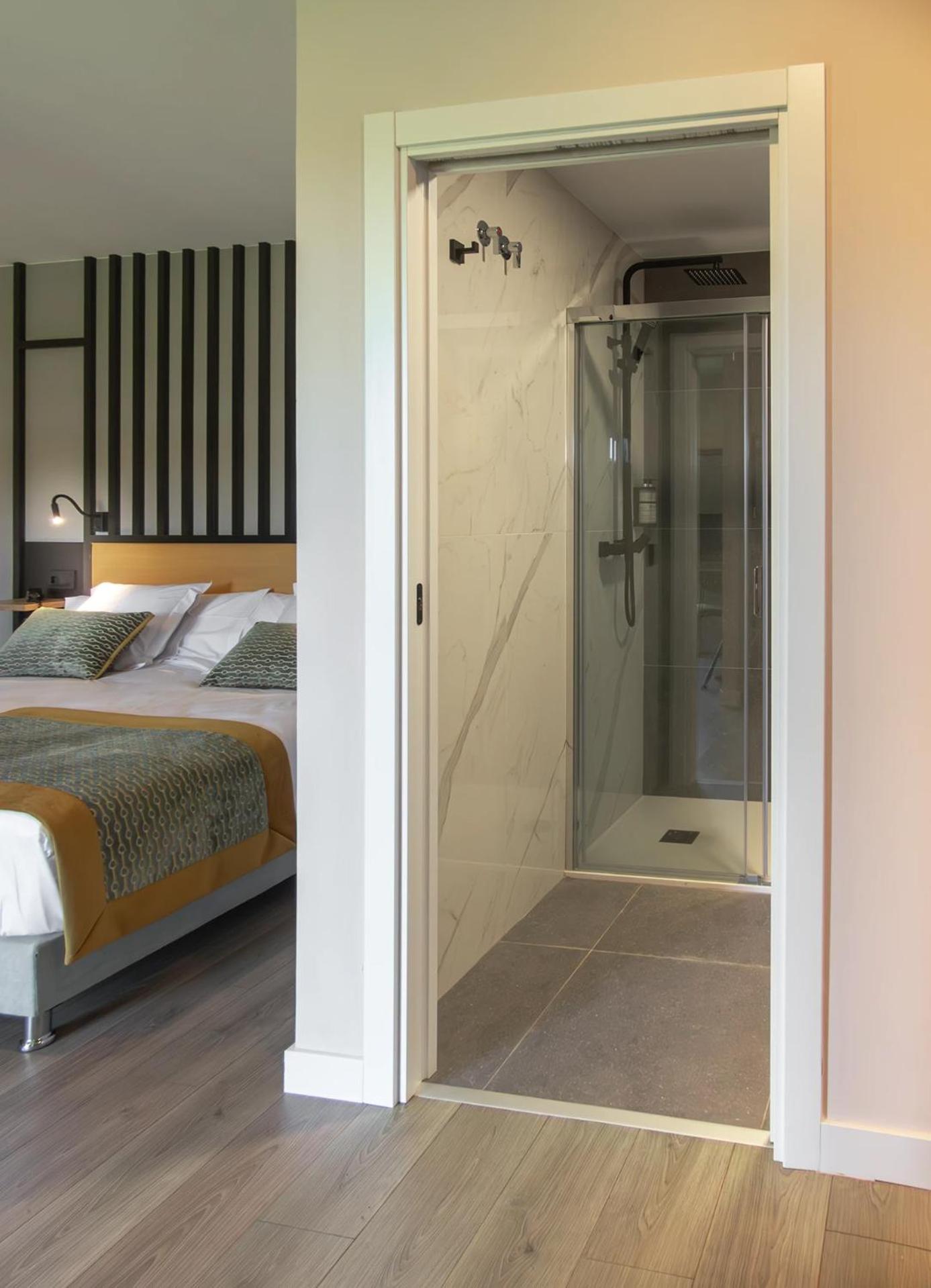 Hotel Portomarin Star Extérieur photo